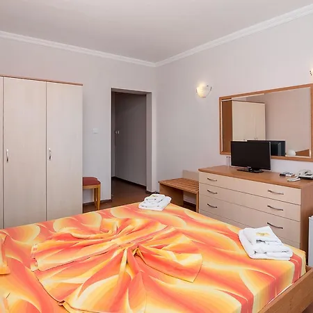 Hotel Holiday - Ministerial Council Sunny Beach